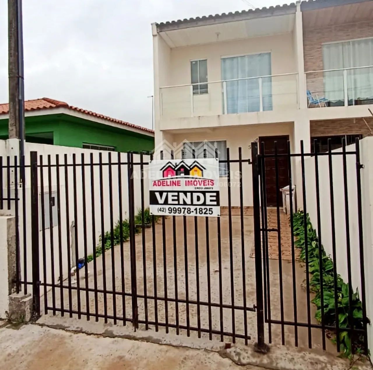 Sobrado Centro Carambeí