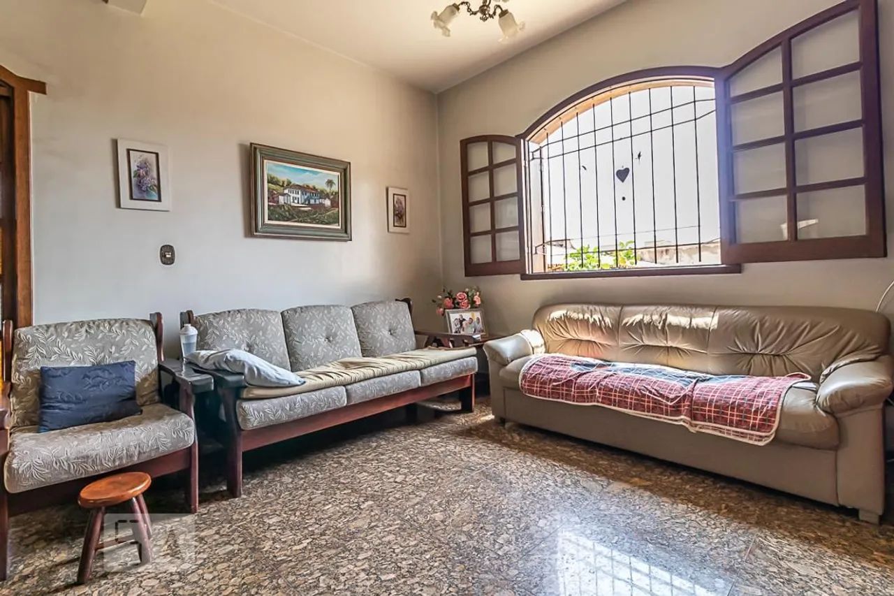 Casa à Venda - Palmares, 3 Quartos, 386 m2