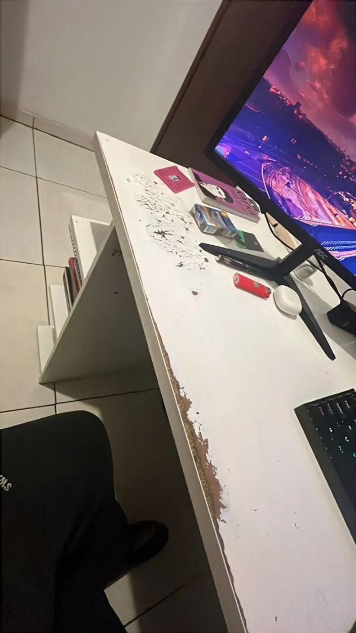 Mesa para computador/escritório GRANDE - Foto 4