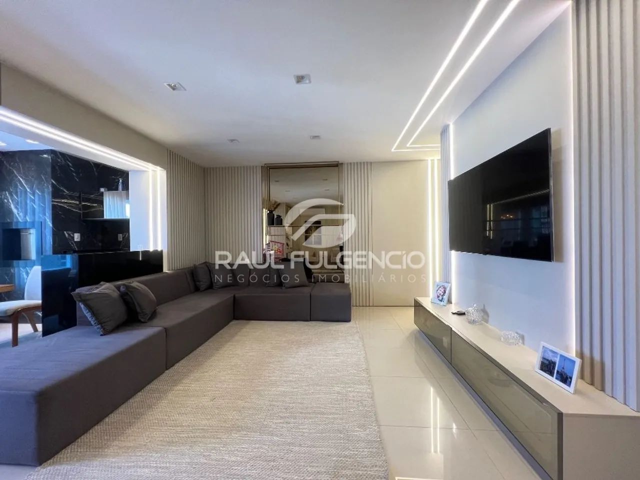 Ed. Elegance para venda na Gleba Palhano