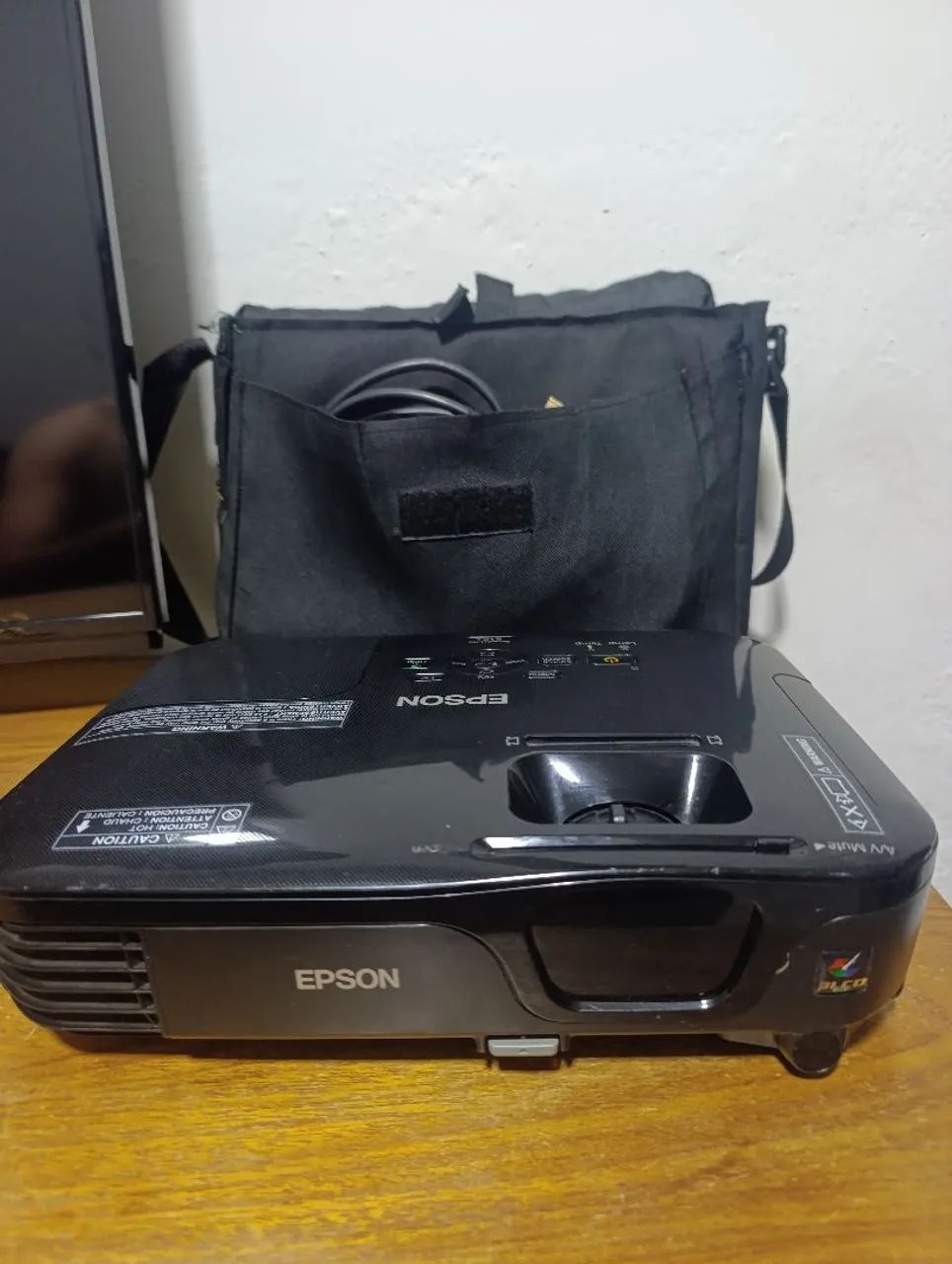 Projetor epson powerlite s12+ 2800 lumens  - Foto 2