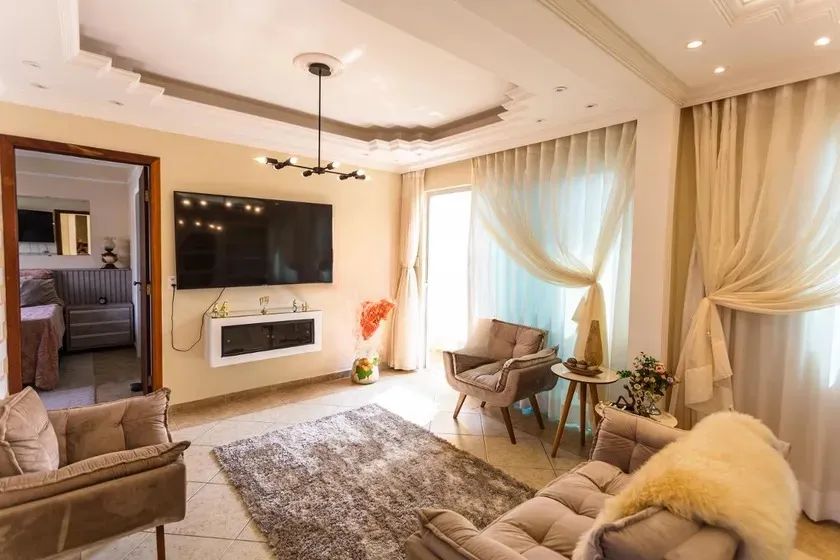 Casa à Venda - Concórdia, 5 Quartos, 300 m2 - Foto 3