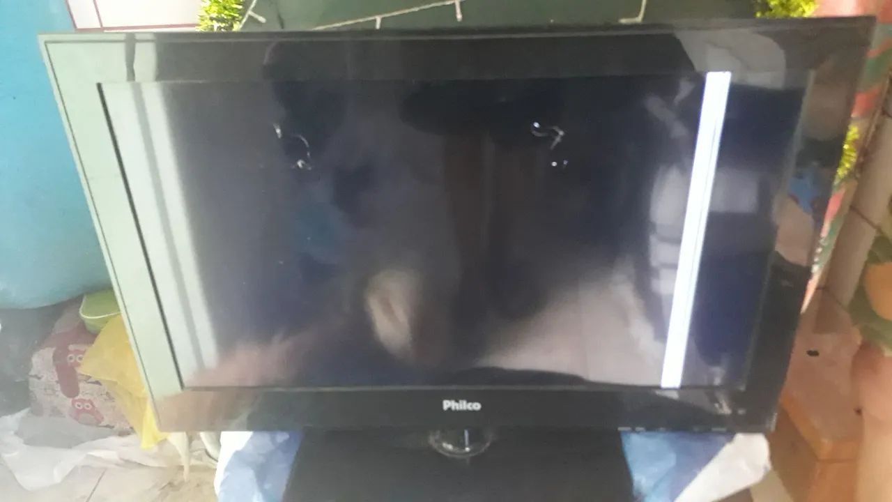 2 TVs com defeito( para aproveitamento de peças) - Foto 2