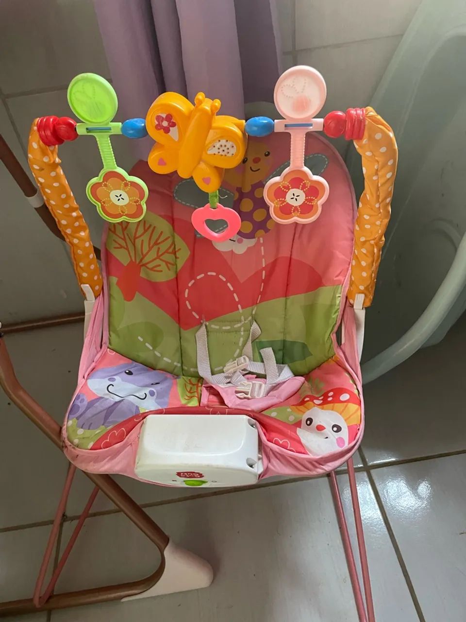 Vende-se essas duas cadeirinhas  - Foto 3