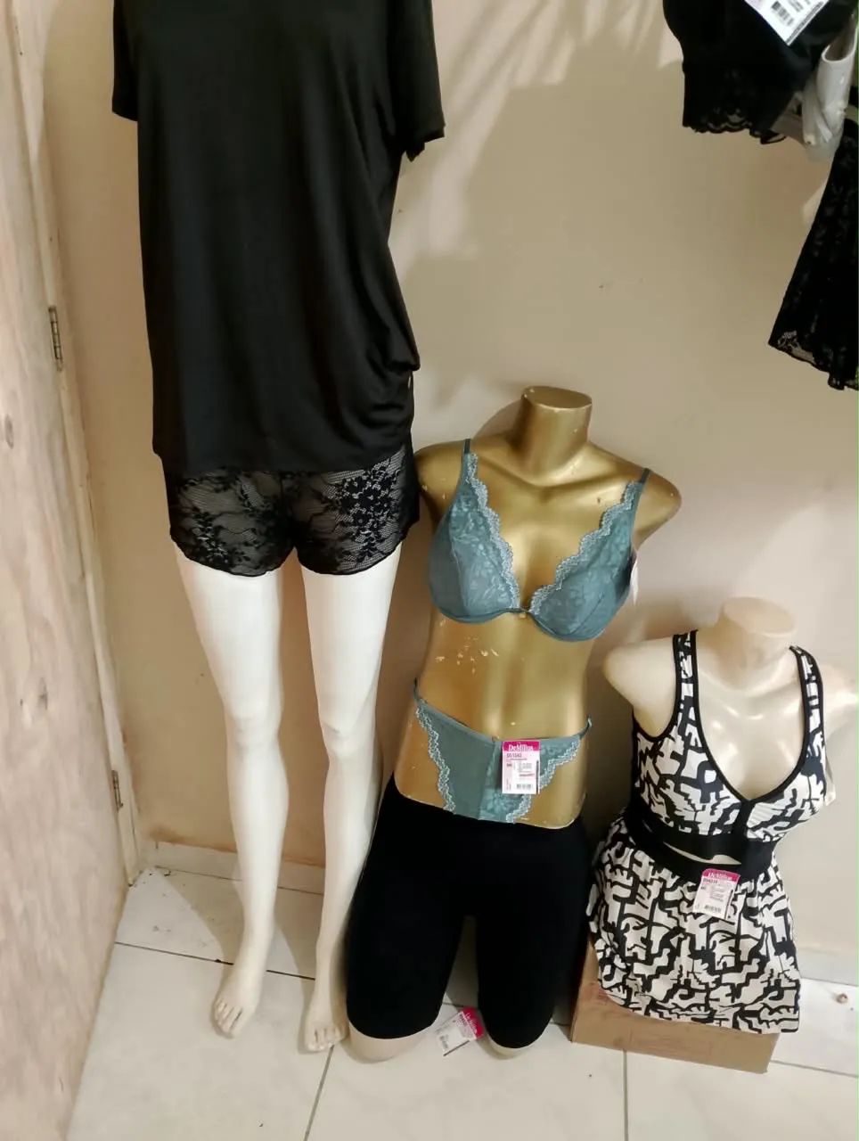MANEQUINS  - Foto 5