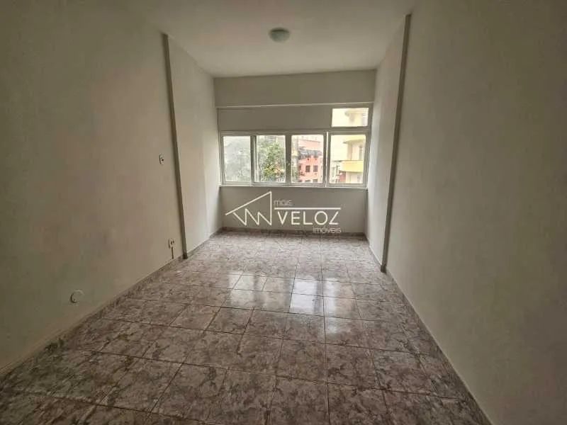 Kitnet/Conjugado : / Residencial / Centro - Foto 2