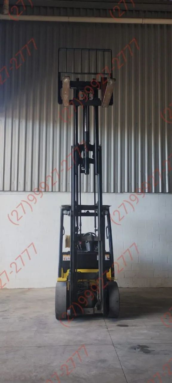 Empilhadeira 3,5 ton yale ano 2012 - Foto 5