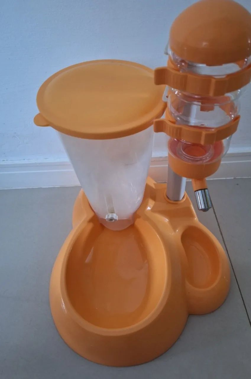 Bebedouro automático 