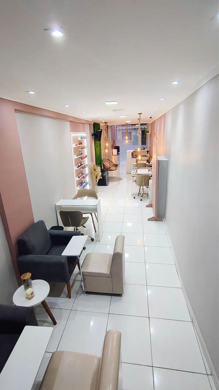 Locação mesa nail design 