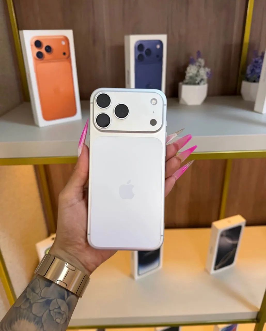 iPhone 17 pro silver  - Foto 2