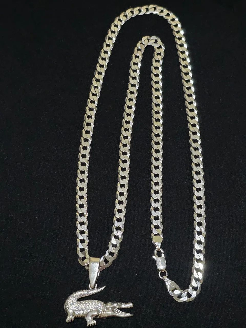 Cordão de prata 