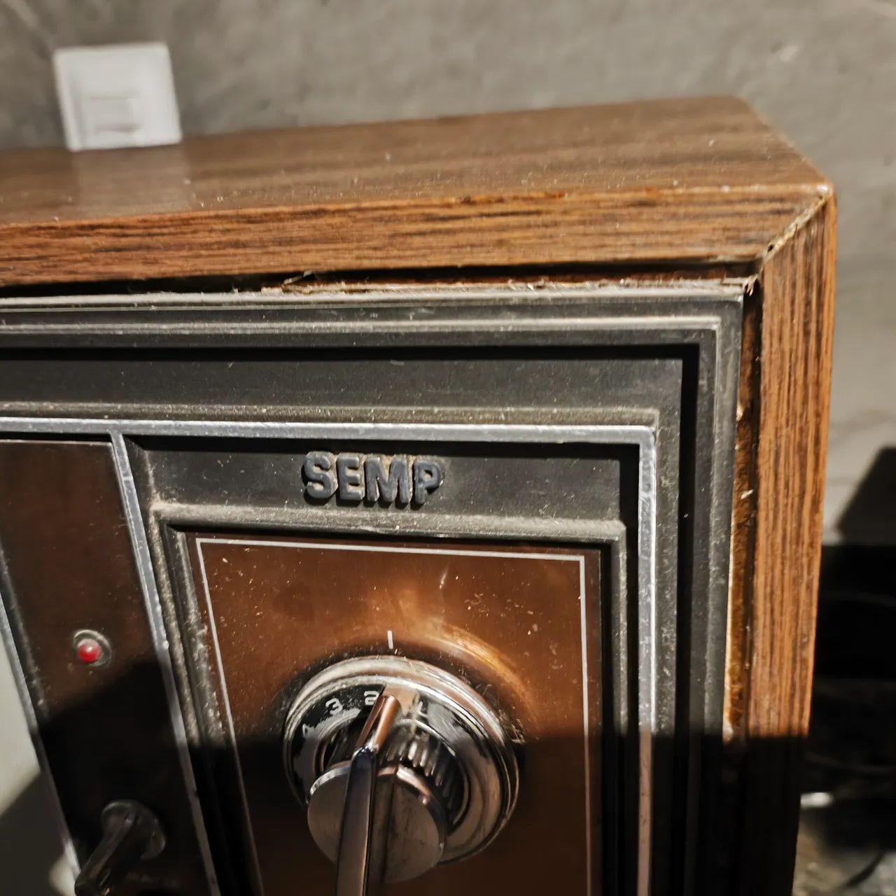 TV Antiga Semp - Foto 2