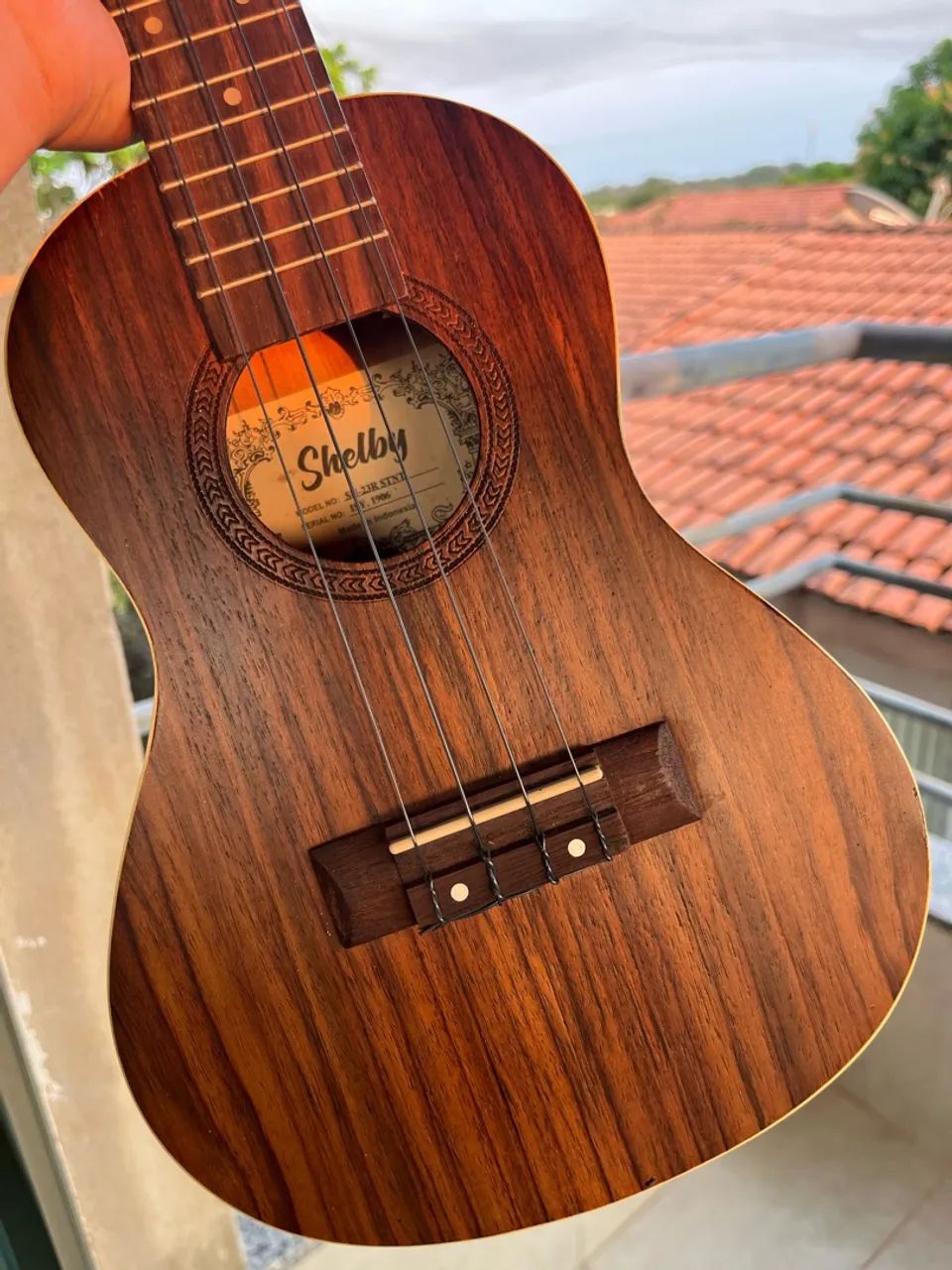 Ukulele Shelby