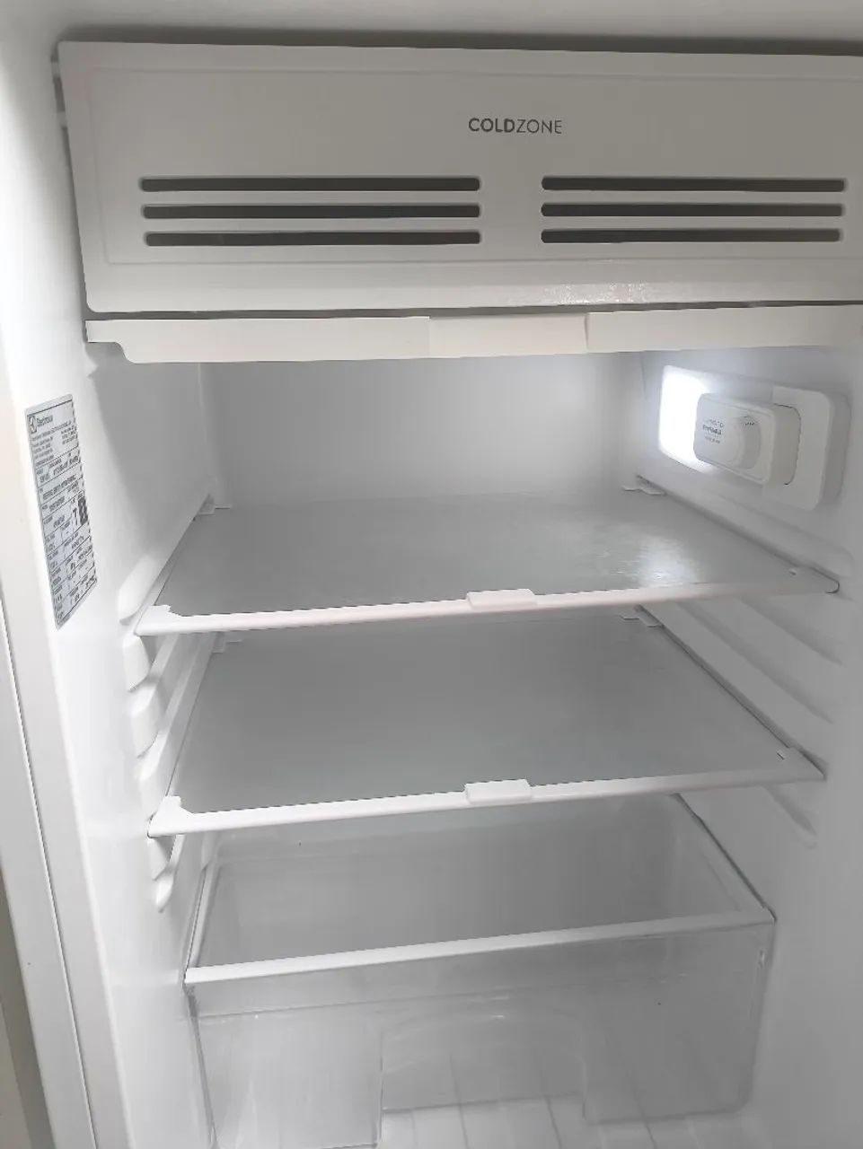 Frigobar 122 litros Eletrolux  - Foto 2