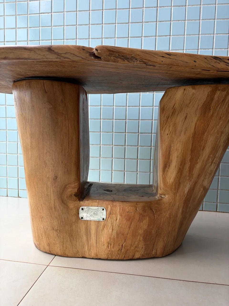 Mesa em madeira maciça  - Foto 2