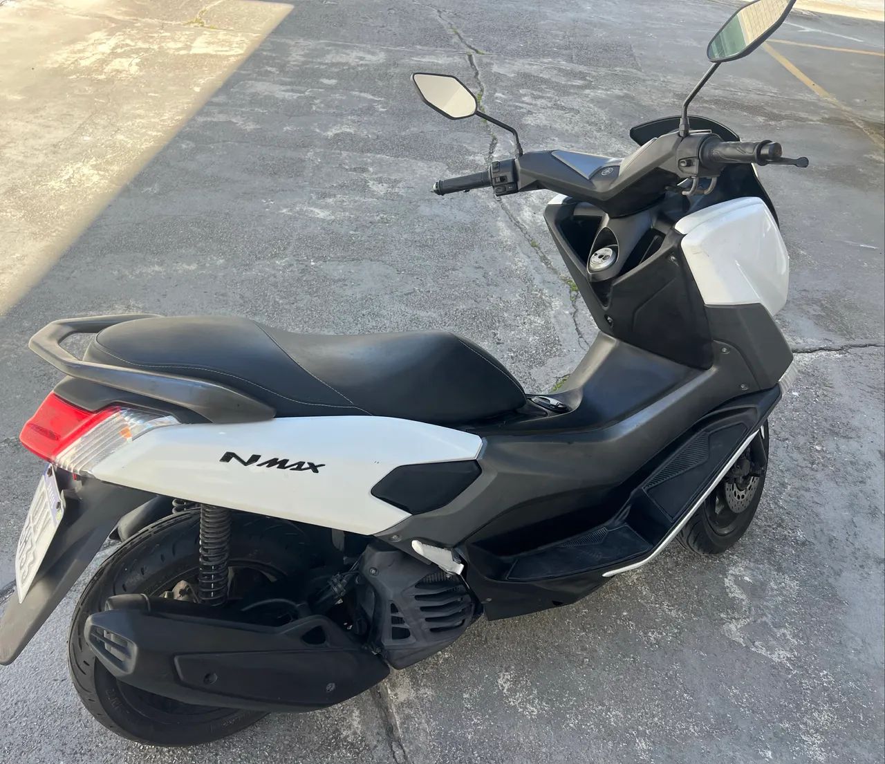Nmax 160 perfeito estado 