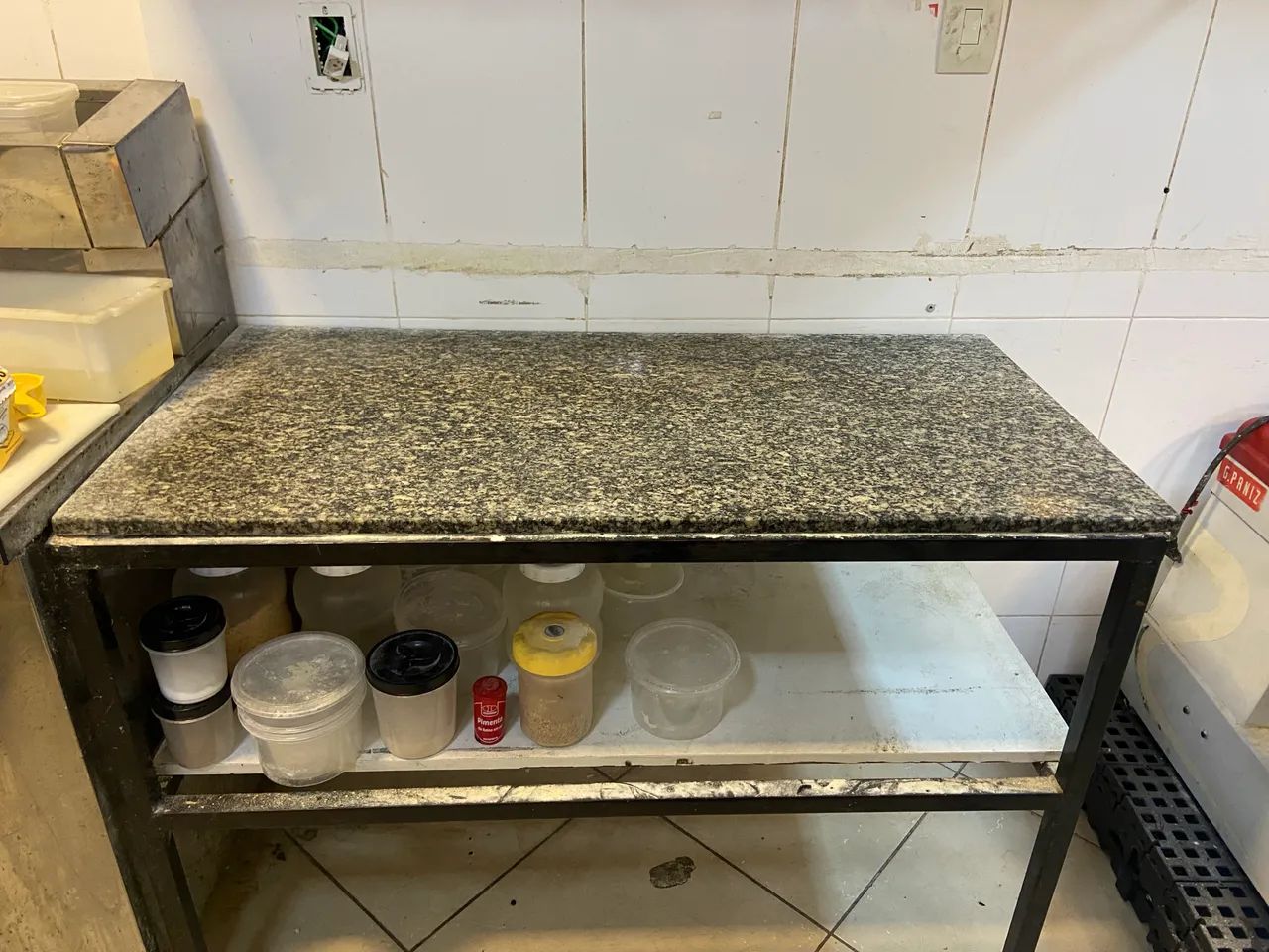 BALCÃO / MESA Granito 