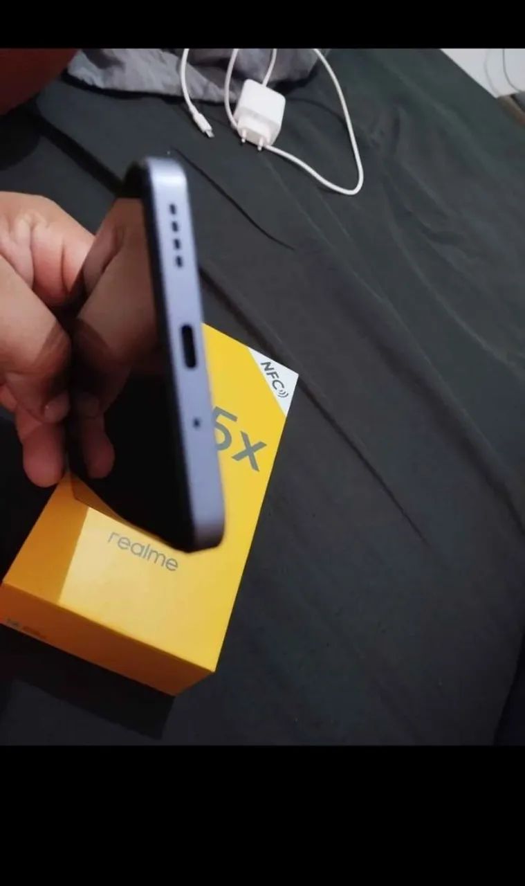 Realme c75x 256 GB 6 GB Ram - Foto 3