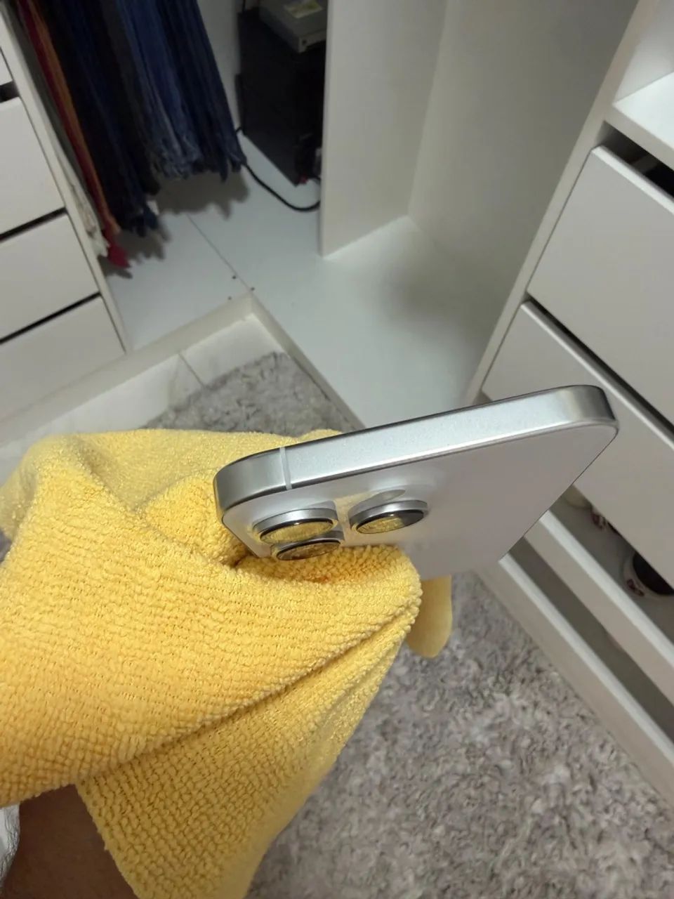 iPhone 16 pro max 256 - Foto 4