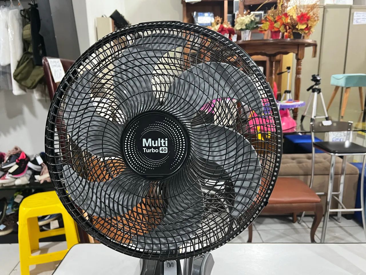 Ventilador de Mesa Multi Turbo 40 com Defeito - Foto 2