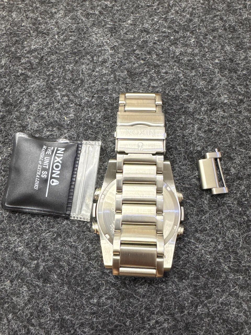 Relógio Nixon Unit SS Silver - Aço Inoxidável (Digital Premium / Impecável)  - Foto 2