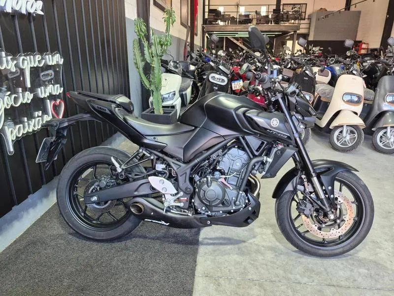 YAMAHA MT03 ABS LE 2026 - Foto 3