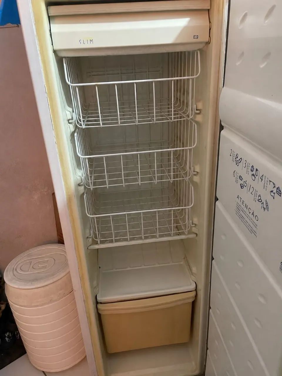 VENDO FREEZER VERTICAL 