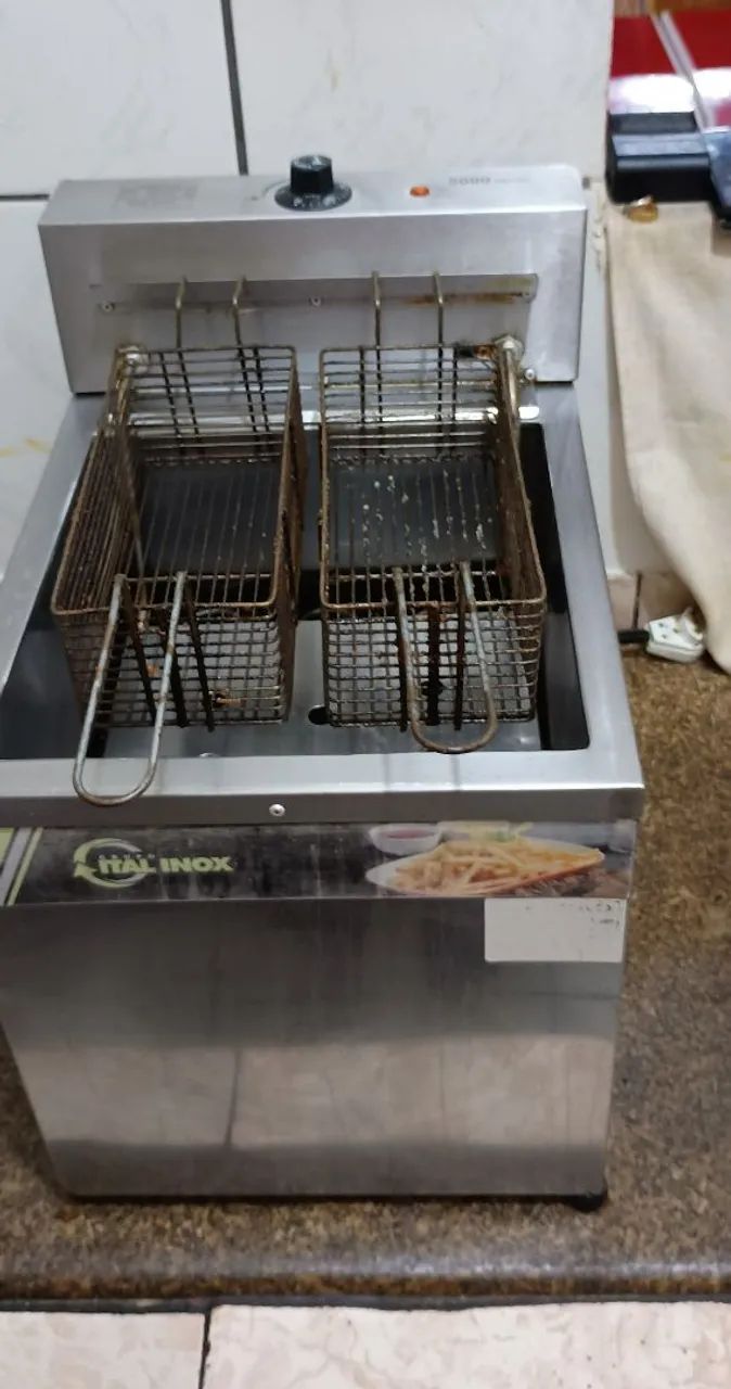 Fritadeira industrial água/ óleo 220v - Foto 4