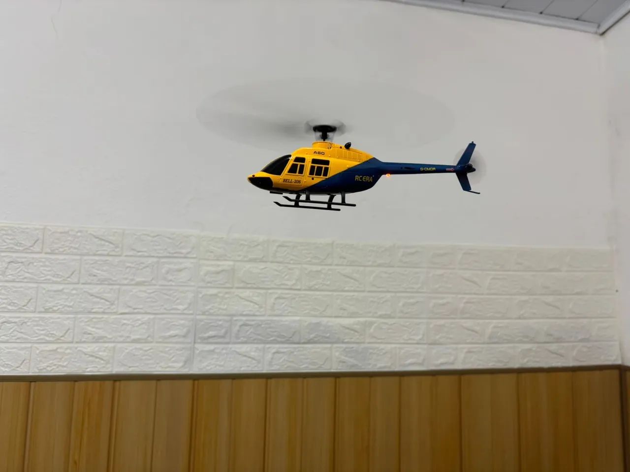 Helicóptero RC ERA A60 Lacrado - Foto 2