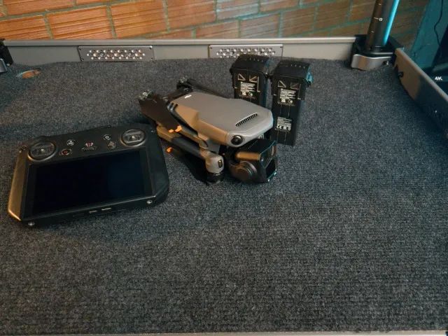 DJI MAVIC 3 PRO FLYMORE COMBO+CONTROLE RC PRO  - Foto 5