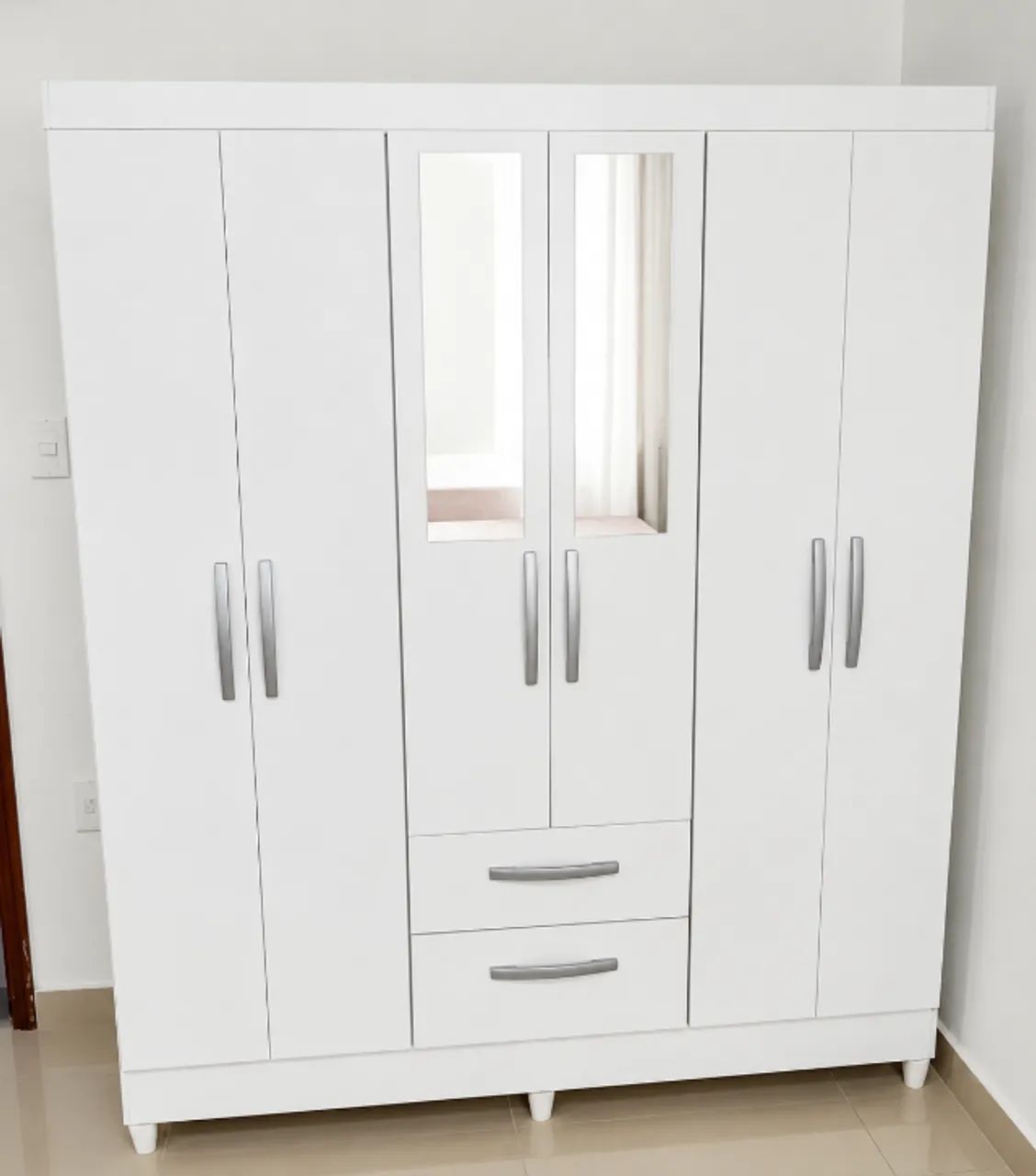 Guarda Roupa Novo