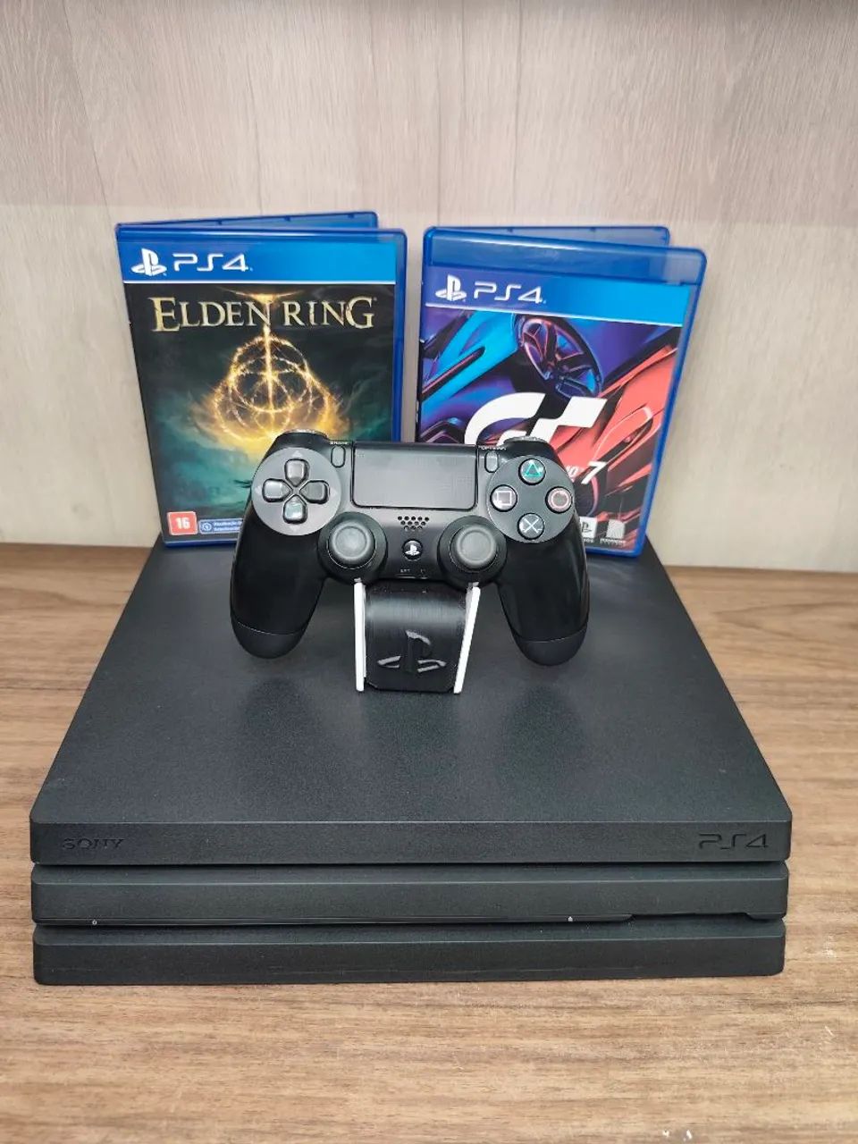 Playstation 4 pro/ 2 manetes/1 jogo / 10 meses garantia  - Foto 2