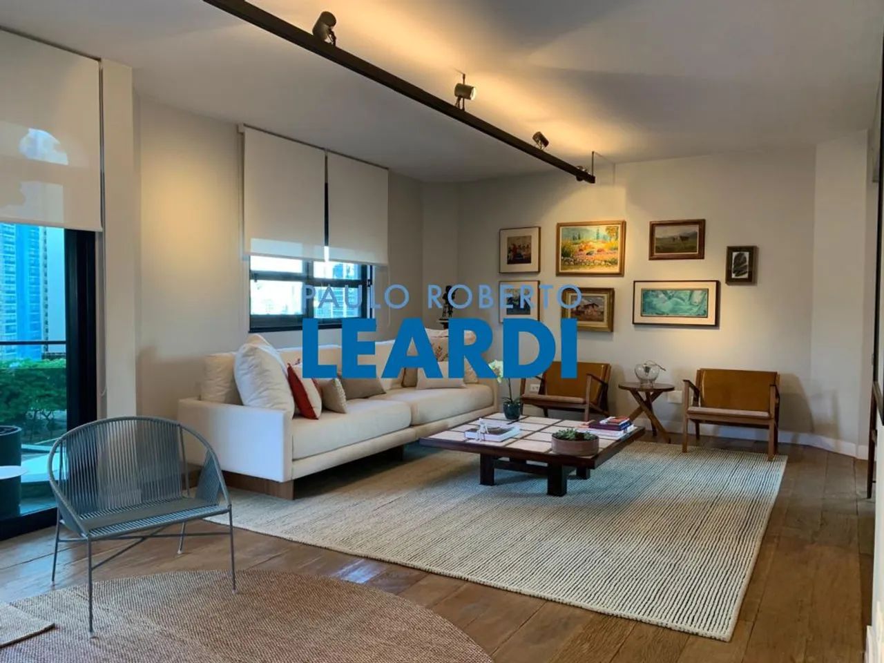 APARTAMENTO - PINHEIROS - SP