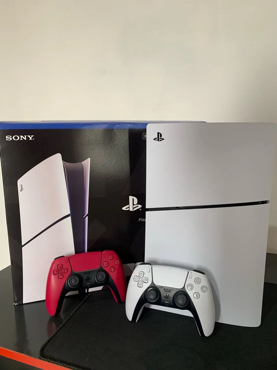 PS5 slim digital. Com 2 controles. - Foto 2