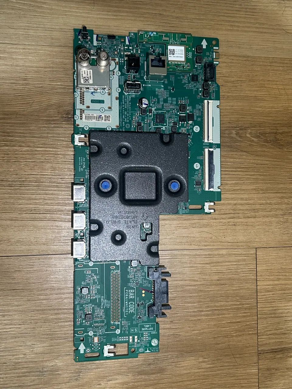 Placa fonte e principal LG 4K 65 modelo 65UA8550PSA - Foto 3
