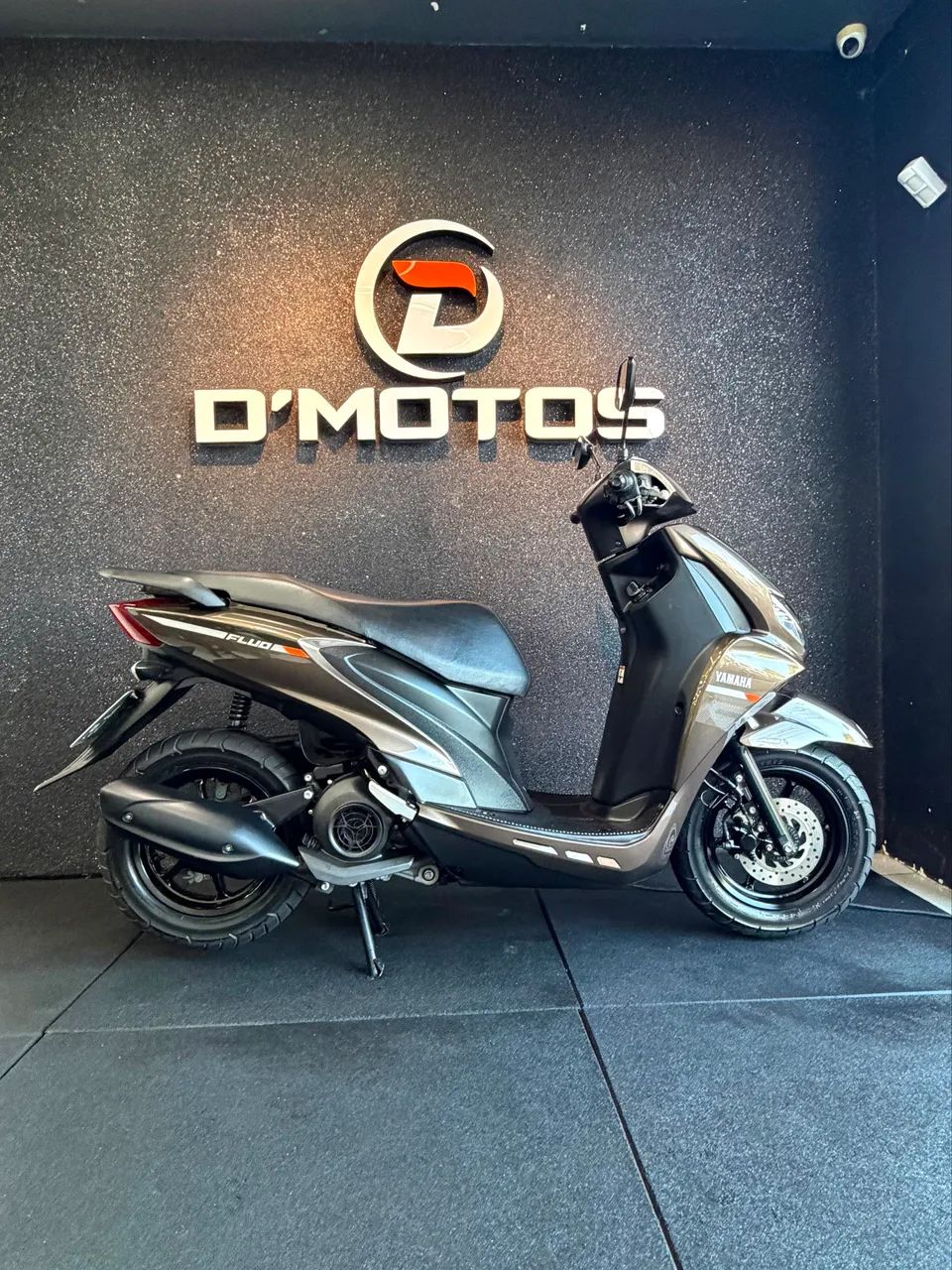 YAMAHA FLUO 125 - 2025  - Foto 5