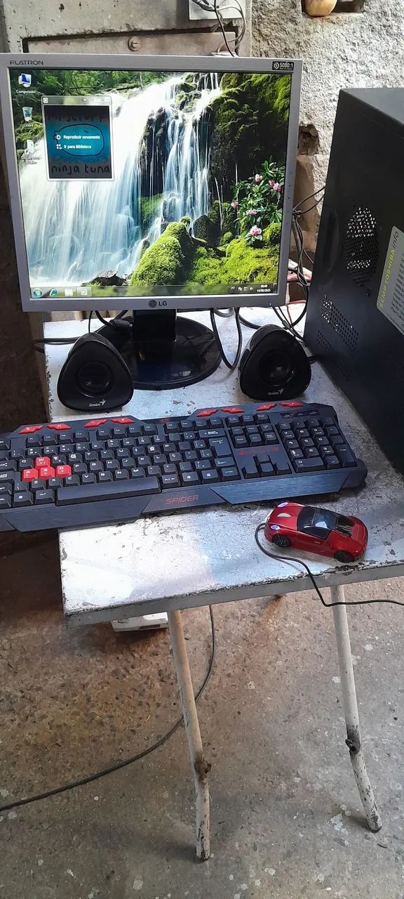 Computador completo STI positivo 