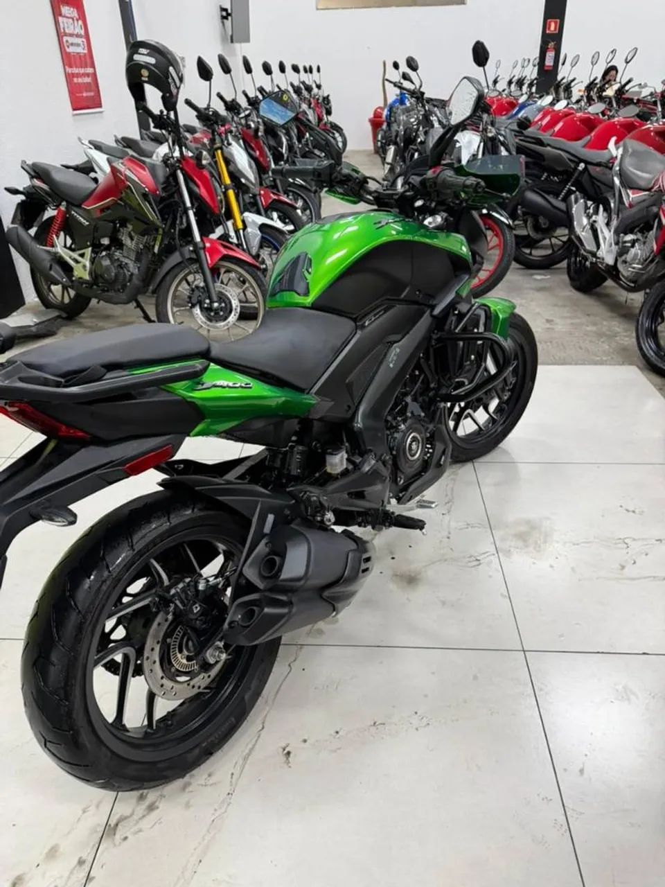 BAJAJ DOMINAR 400 - Foto 4