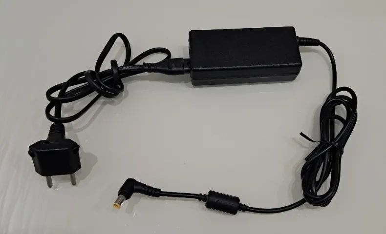 Fonte Carregador Lg Tv M2431d-ps Modelo Pa-1650-64 Preto