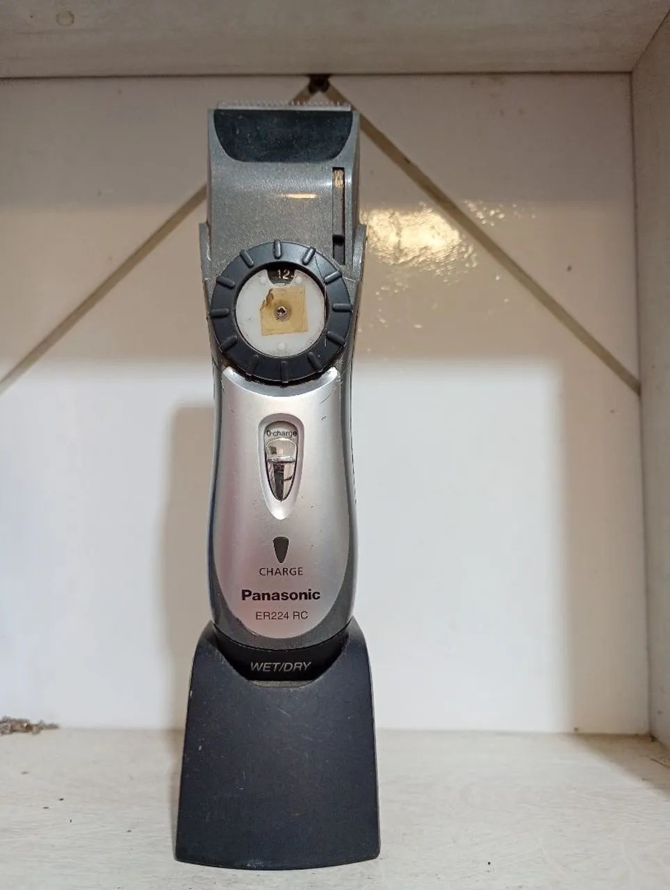 Máquina de acabamento 