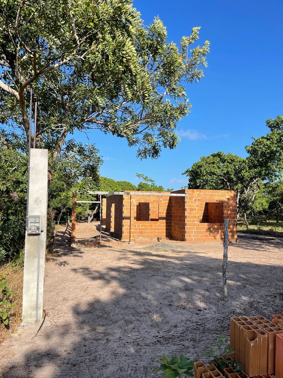 Terreno com casa levantada próximo a lagoa do paraíso - Foto 2