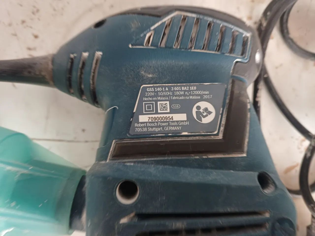 Lixadeira bosch treme treme funcionando  - Foto 3