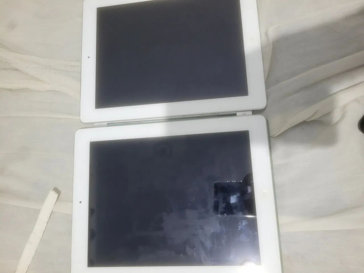 Dois ipads 2 funcionando468268149627299840