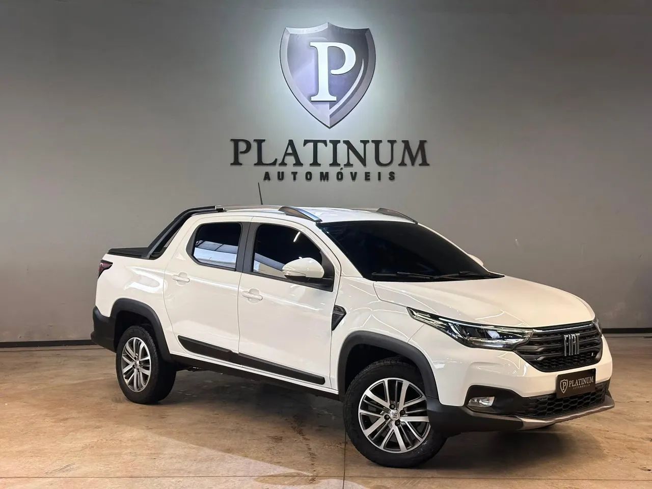 Fiat Strada Volcano 1.3 Flex 8V CD Aut. 2024 - Foto 2