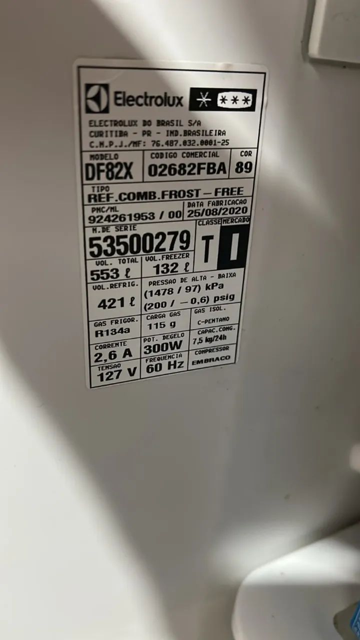 Geladeira Electrolux Infinity 553l DF82X funcionando e com porta quebrada - Foto 4