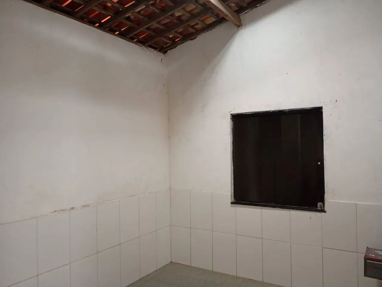 CASA EM RUA PÚBLICA NA FAROLÂNDIA-4 - Foto 5