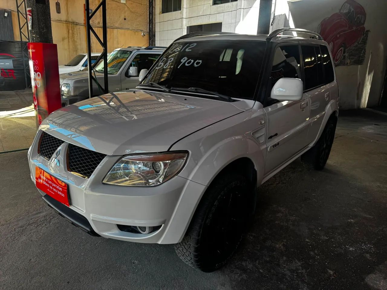 Mitsubishi Pajero 2012