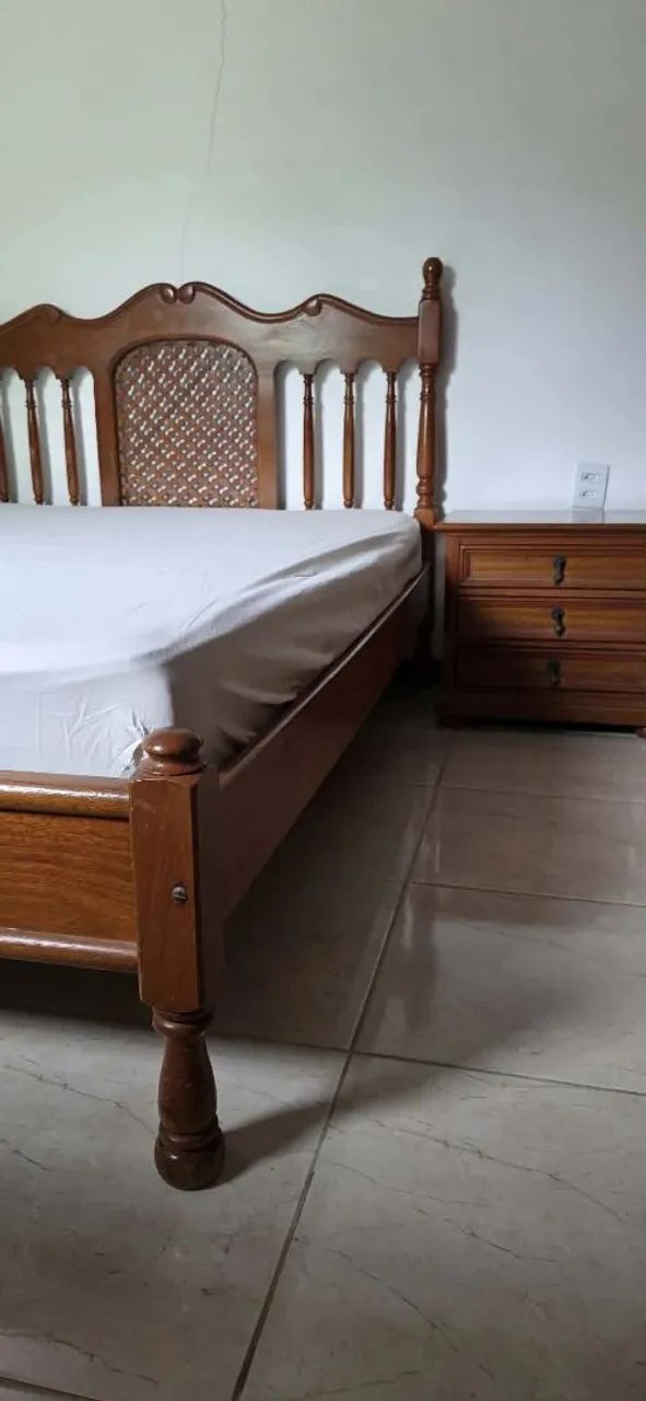 Conjunto de quarto madeira cerejeira  - Foto 3