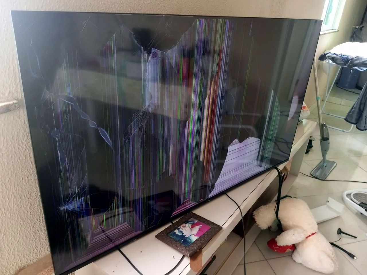 Vendo televisão TCL 55'' - Foto 2