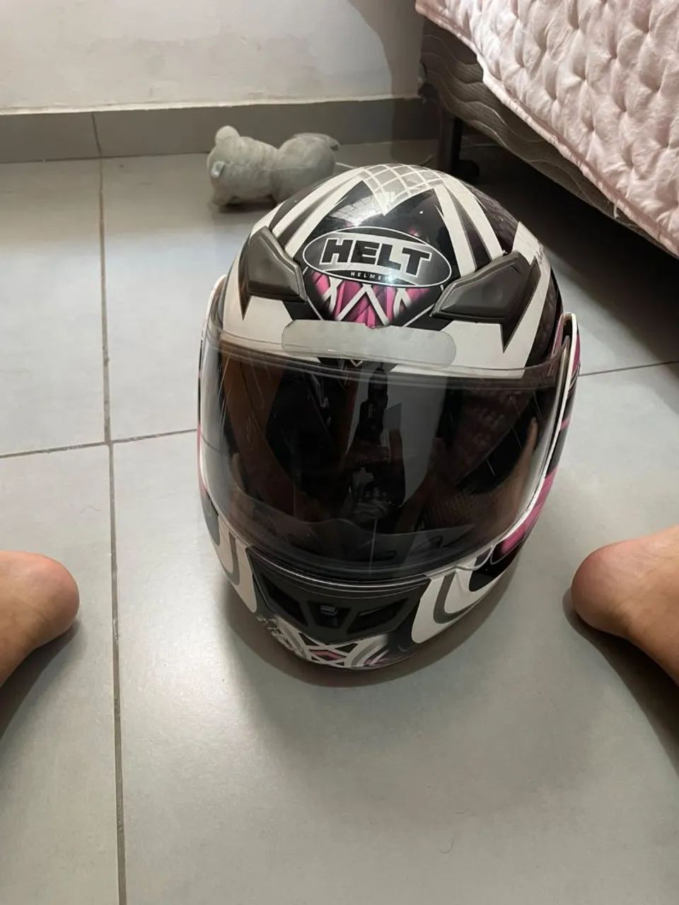 Capacete Helt Semi-novo